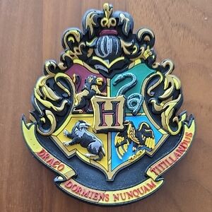 Yellow and Red Hogwarts Crest Art Magnet Decor
